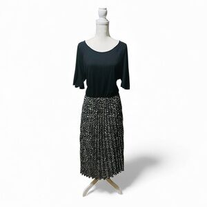 BOOHOO PLUS Printed Pleated Skater Dress